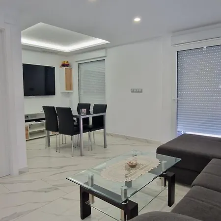 Apartmán Atico Levante